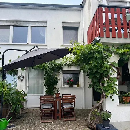 Apartment Am Rotweinwanderweg Bad Neuenahr-Ahrweiler Eksteriør billede